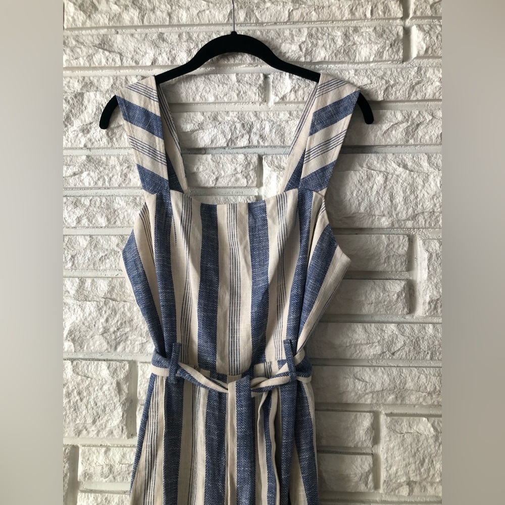 Alice + Olivia Marty Belted Striped Linen-Blend Jumpsuit - Picture 9 of 16